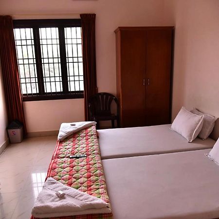Le Pondy Paradise Virāmpattinam Exterior photo