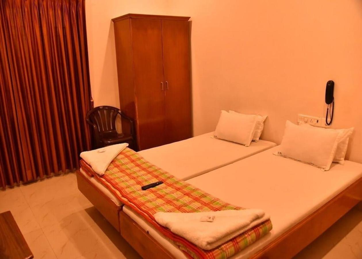 Le Pondy Paradise Virāmpattinam Exterior photo